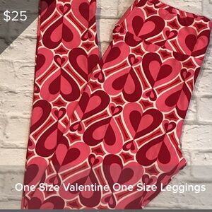 💕❤️LuLaRoe Valentine’s Leggings❤️💕